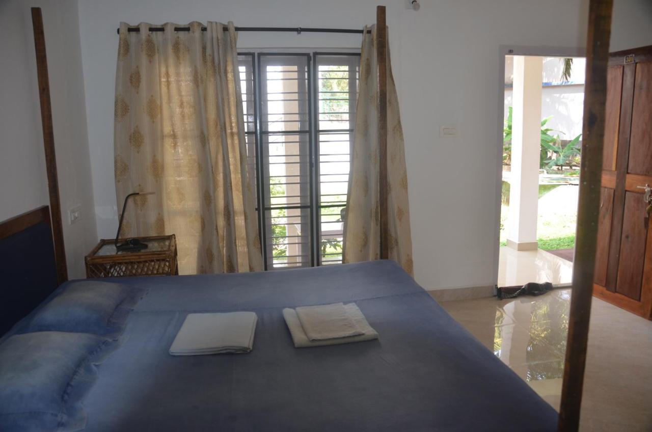 Arya Homestay Bougain Villa Gokarna  Exterior photo